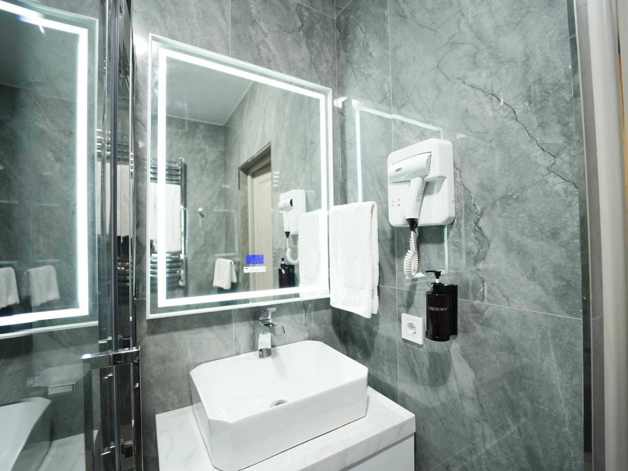 Avant Hotel Tashkent Pool&Spa Εξωτερικό φωτογραφία